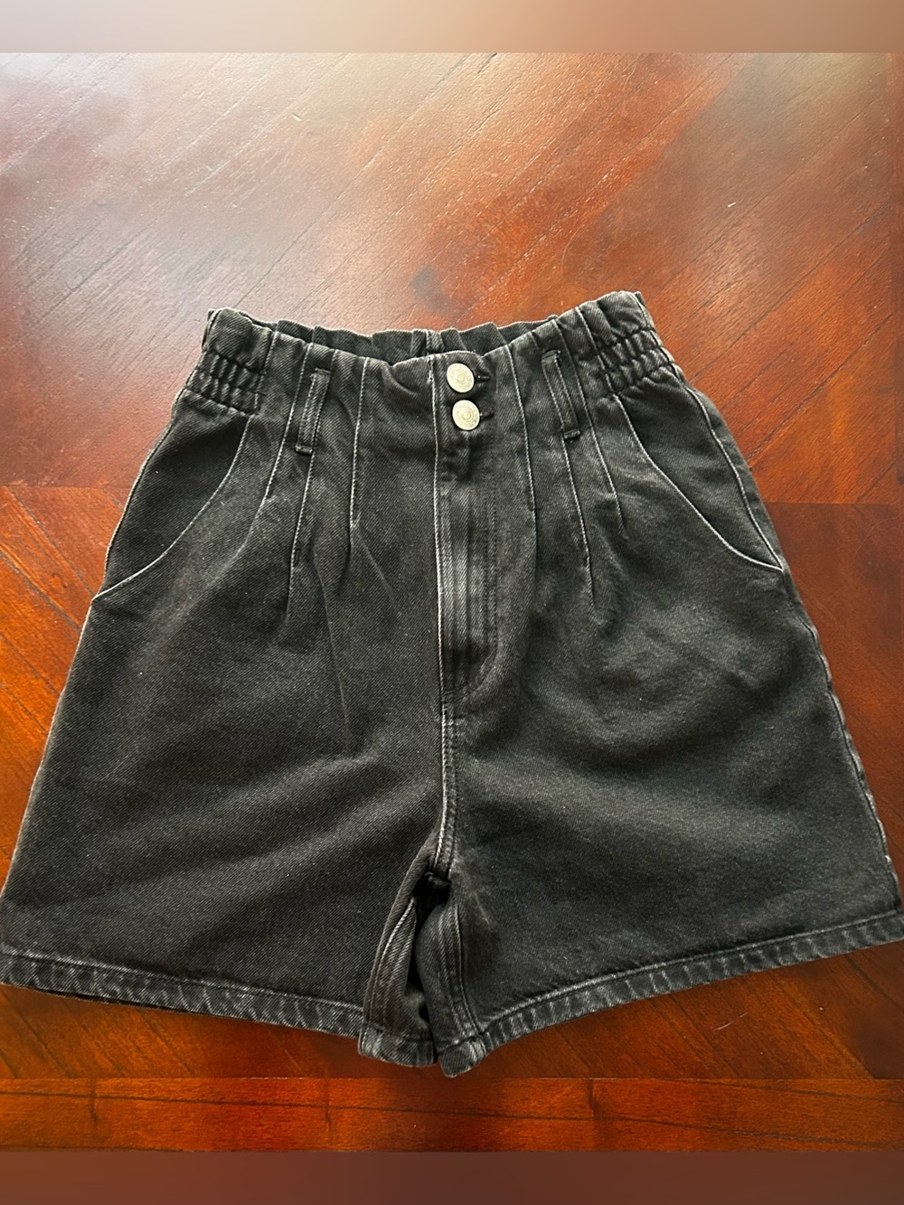 Zara Black High-Waist Jean Shorts size 4